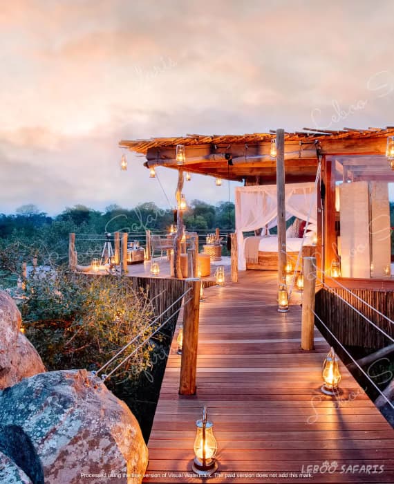 Romantic Gateway